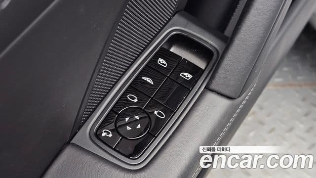 Porsche 911 2020 — Photo 12/36