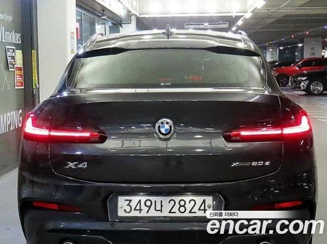 BMW X4 2020 — Photo 7/20