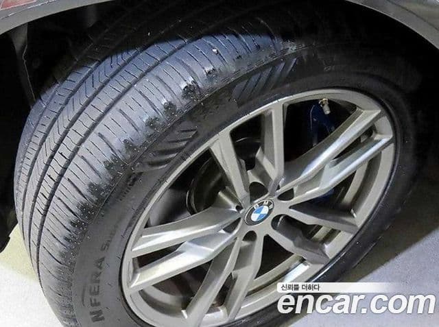 BMW X4 2020 — Photo 6/20