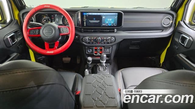 Jeep Wrangler 2024 — Şəkil 25/31