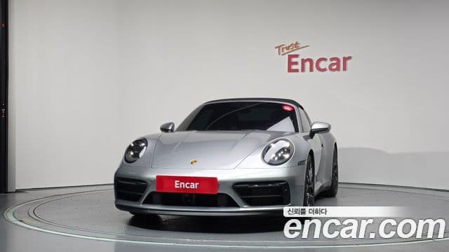 Porsche 911 2024 — ფოტო 25/32