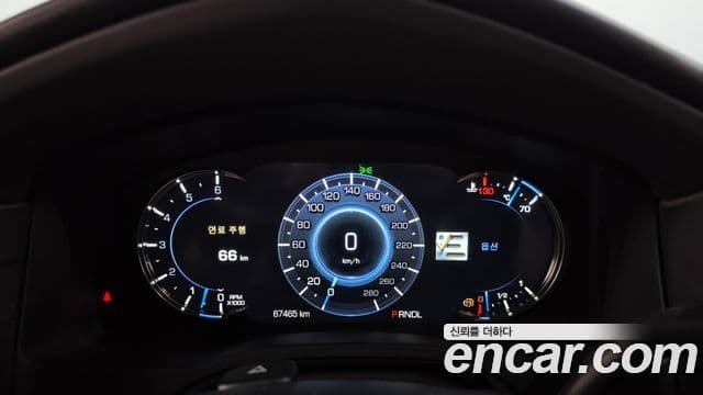 Cadillac Escalade 2019 — Фото 8/20