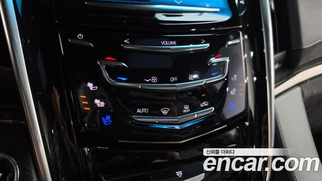 Cadillac Escalade 2019 — Photo 11/41