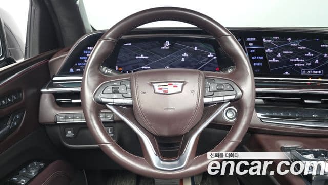 Cadillac Escalade 2022 — Şəkil 18/36