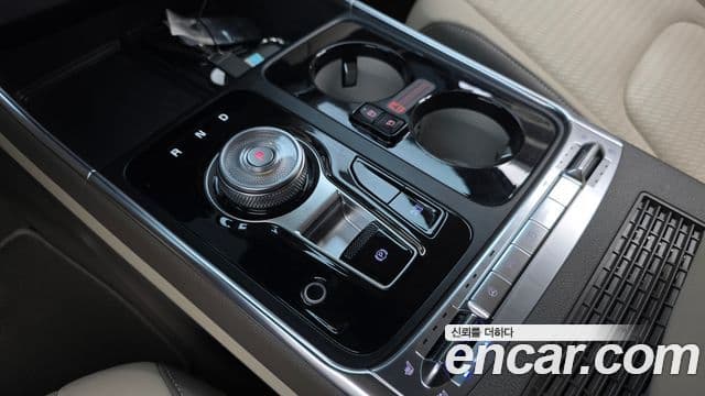 Kia Carnival 2025 — Фото 7/20