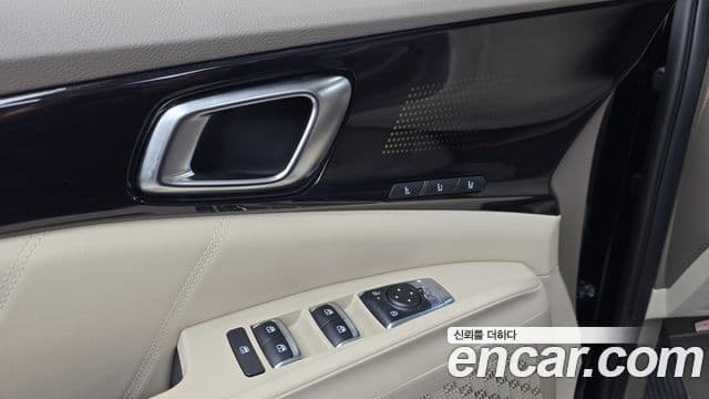 Kia Carnival 2025 — Фото 14/20