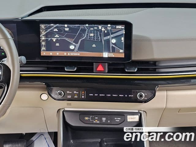 Kia Carnival 2025 — Фото 17/20