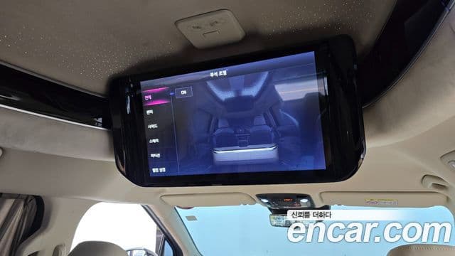 Kia Carnival 2025 — ფოტო 22/40