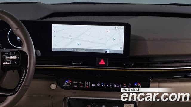 Kia Carnival 2025 — ფოტო 20/40