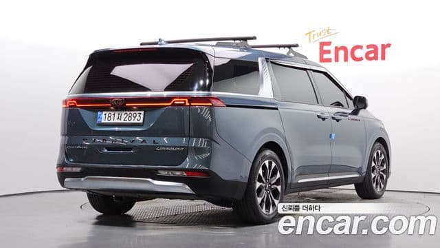 Kia Carnival 2020 — Фото 2/20