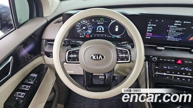 Kia Carnival 2020 — Фото 13/20