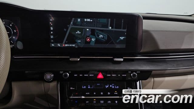 Kia Carnival 2020 — Фото 14/20