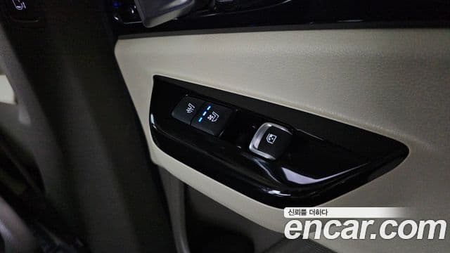 Kia Carnival 2020 — Şəkil 11/31