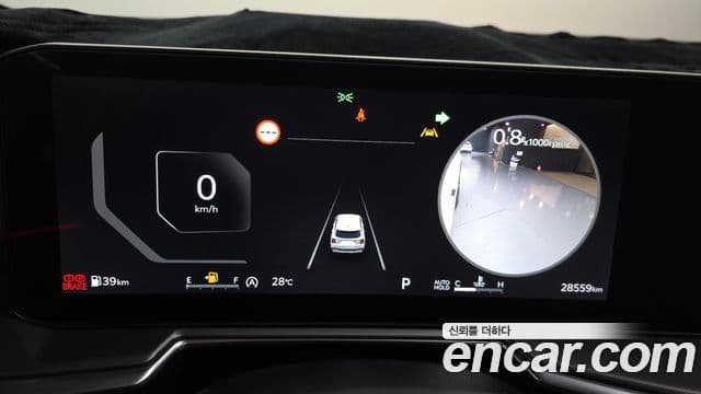 Kia Sorento 2024 — ფოტო 16/20