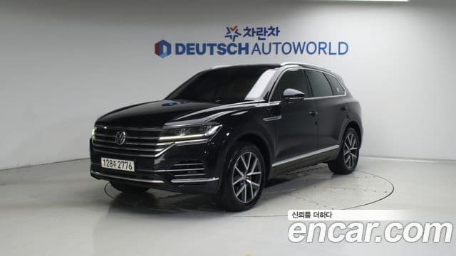 Volkswagen Touareg 2020 — Photo 6/20