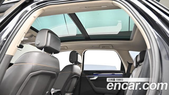 Volkswagen Touareg 2020 — Photo 4/20