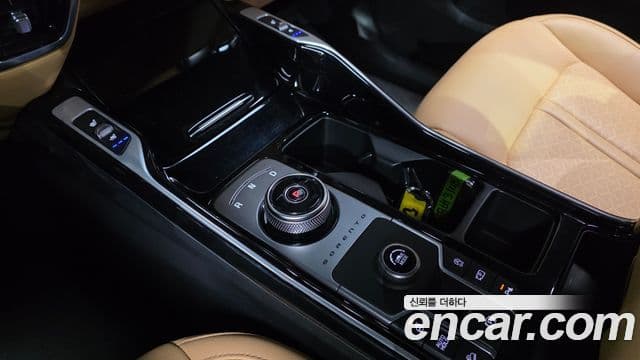 Kia Sorento 2023 — Фото 9/20