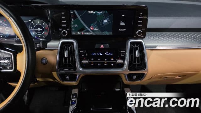 Kia Sorento 2023 — Фото 13/20