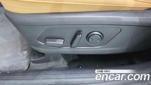 Kia Sorento 2023 — Photo 20/36