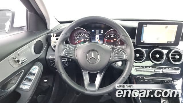 Mercedes-Benz C-Class 2018 — Şəkil 3/20
