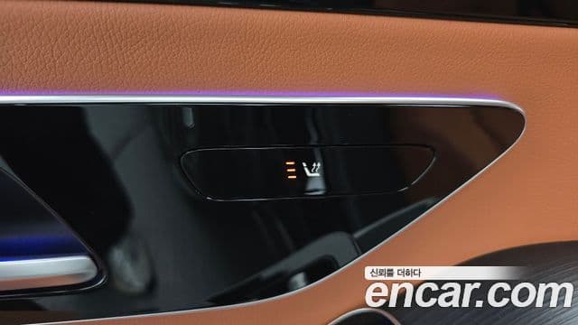 Mercedes-Benz S-Class 2024 — Photo 29/32