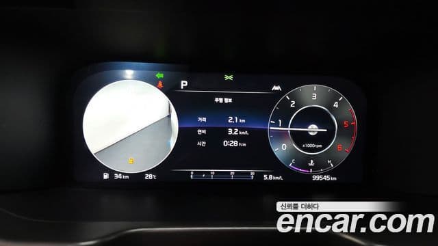 Kia Sorento 2023 — Фото 8/20
