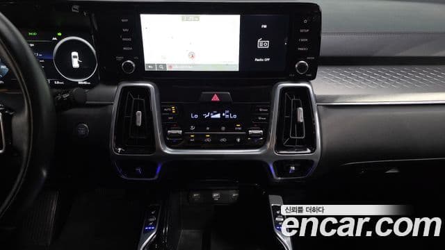 Kia Sorento 2023 — Фото 13/20