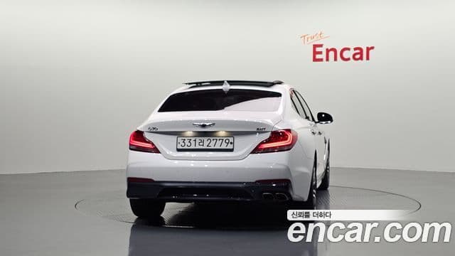 Genesis G70 2020 — Photo 12/20