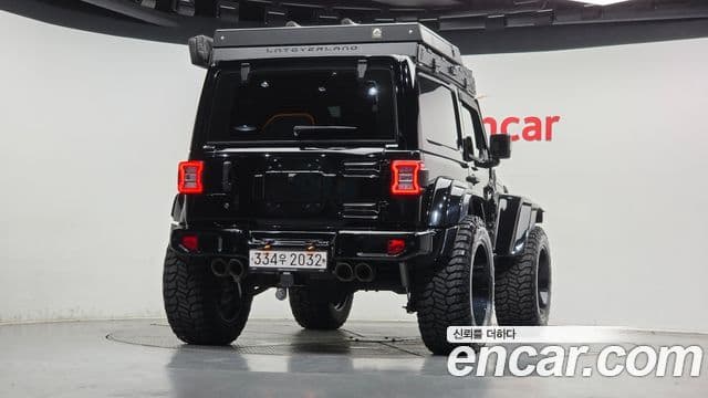 Jeep Wrangler 2020 — ფოტო 25/33