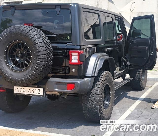 Jeep Wrangler 2019 — Photo 20/20