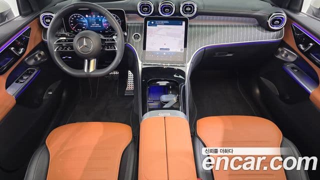 Mercedes-Benz GLC-Class 2025 — Photo 4/20