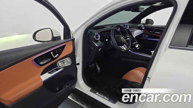Mercedes-Benz GLC-Class 2025 — Photo 13/20