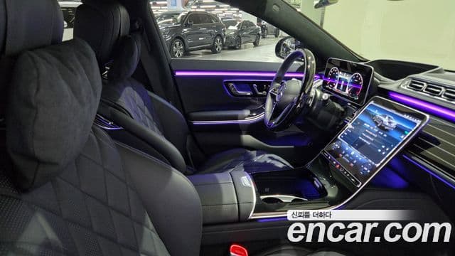 Mercedes-Benz S-Class 2025 — Photo 10/20
