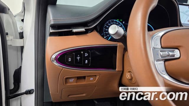Genesis GV70 2021 — ფოტო 20/20