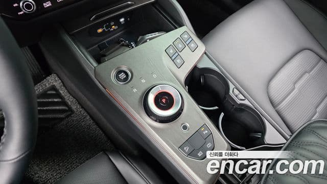 Kia Sportage 2025 — Фото 9/20