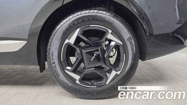 Kia Sportage 2025 — Photo 17/32