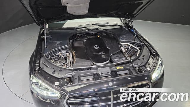 Mercedes-Benz S-Class 2021 — ფოტო 1/34
