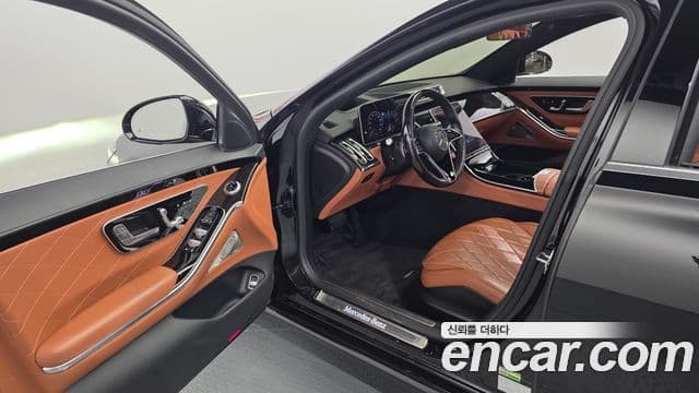 Mercedes-Benz S-Class 2021 — Photo 30/34