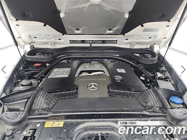 Mercedes-Benz G-Class 2022 — Photo 10/20