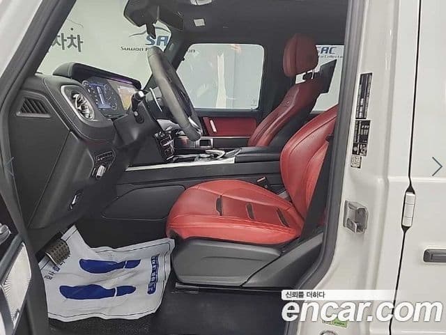 Mercedes-Benz G-Class 2022 — Photo 15/20