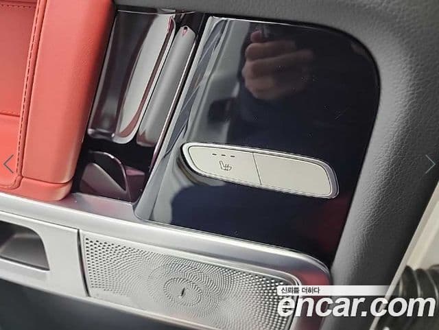 Mercedes-Benz G-Class 2022 — Photo 18/20