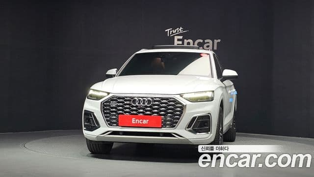 Audi Q5 2022 — Photo 28/32
