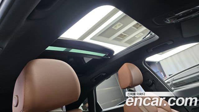 Audi Q5 2022 — Photo 32/32