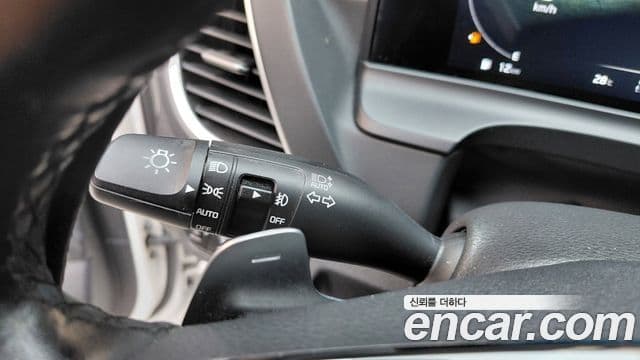 Kia Seltos 2022 — ფოტო 2/30