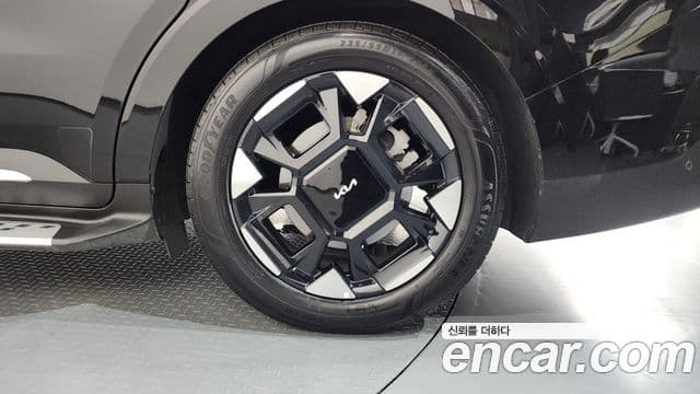 Kia Carnival 2024 — Şəkil 12/33
