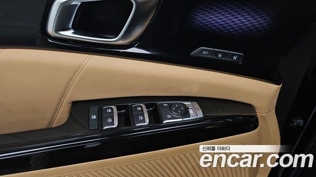Kia Carnival 2022 — Фото 17/20