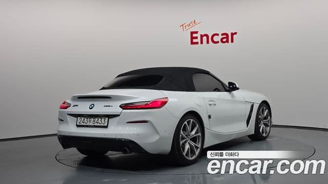 BMW Z4 2021 — Photo 3/20