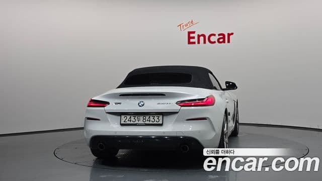 BMW Z4 2021 — Photo 9/20