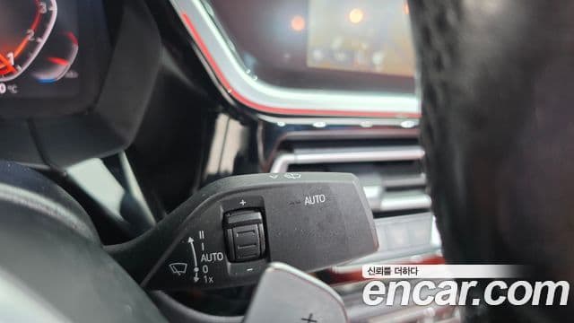 BMW Z4 2021 — Photo 2/20