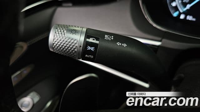 Genesis GV70 2022 — Şəkil 3/37